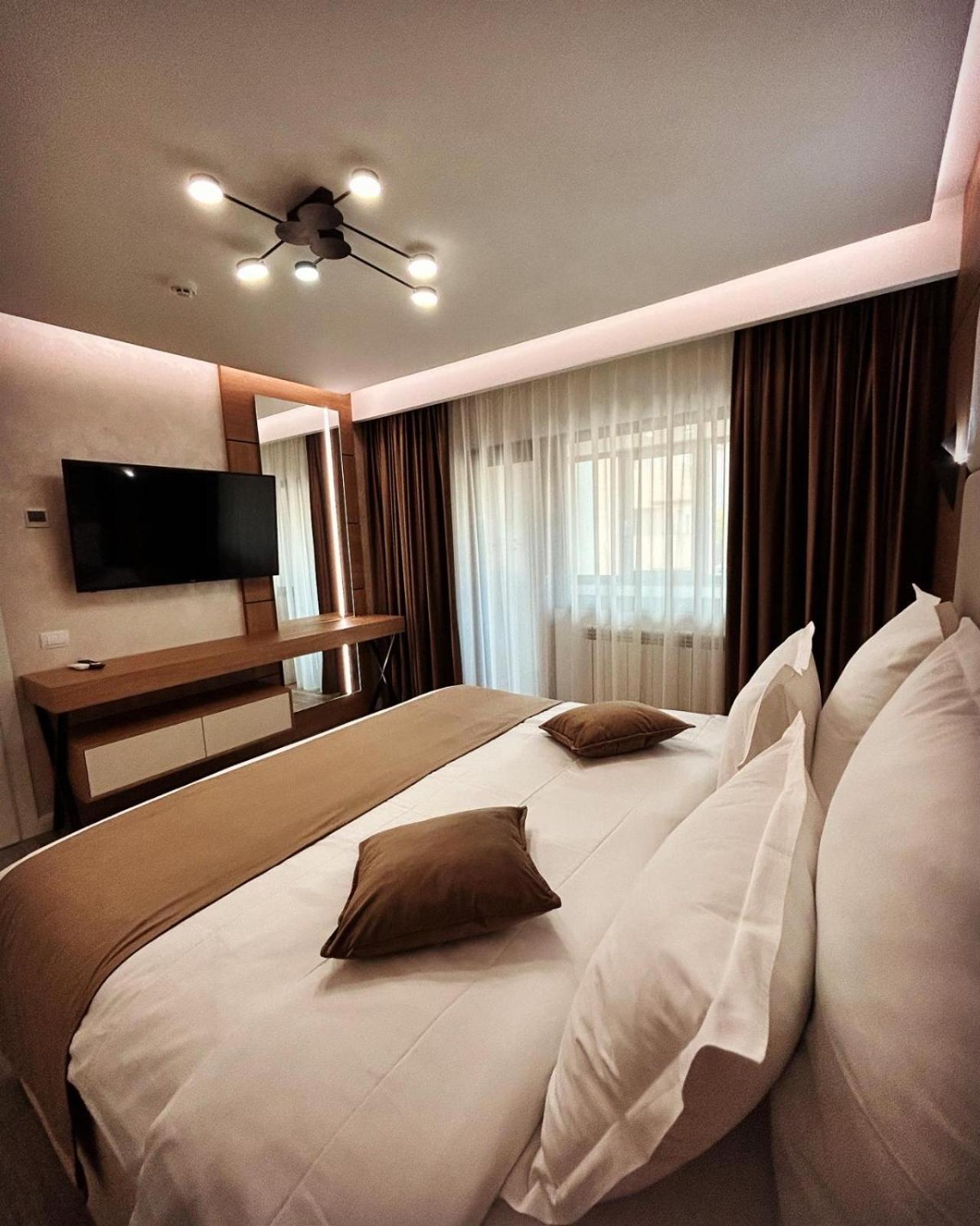Monarc Boutique Aparthotel - Self Check-In Visan Ngoại thất bức ảnh
