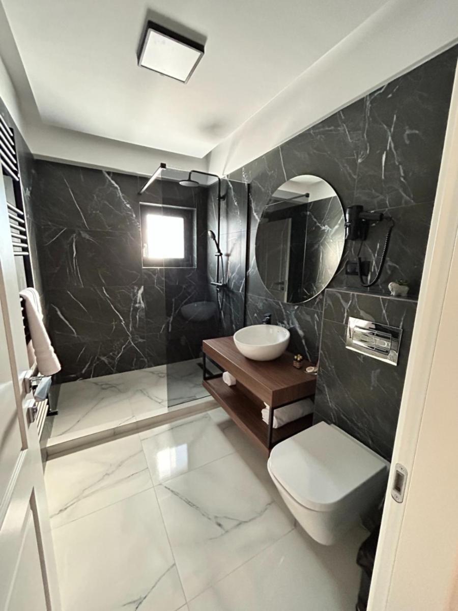 Monarc Boutique Aparthotel - Self Check-In Visan Ngoại thất bức ảnh