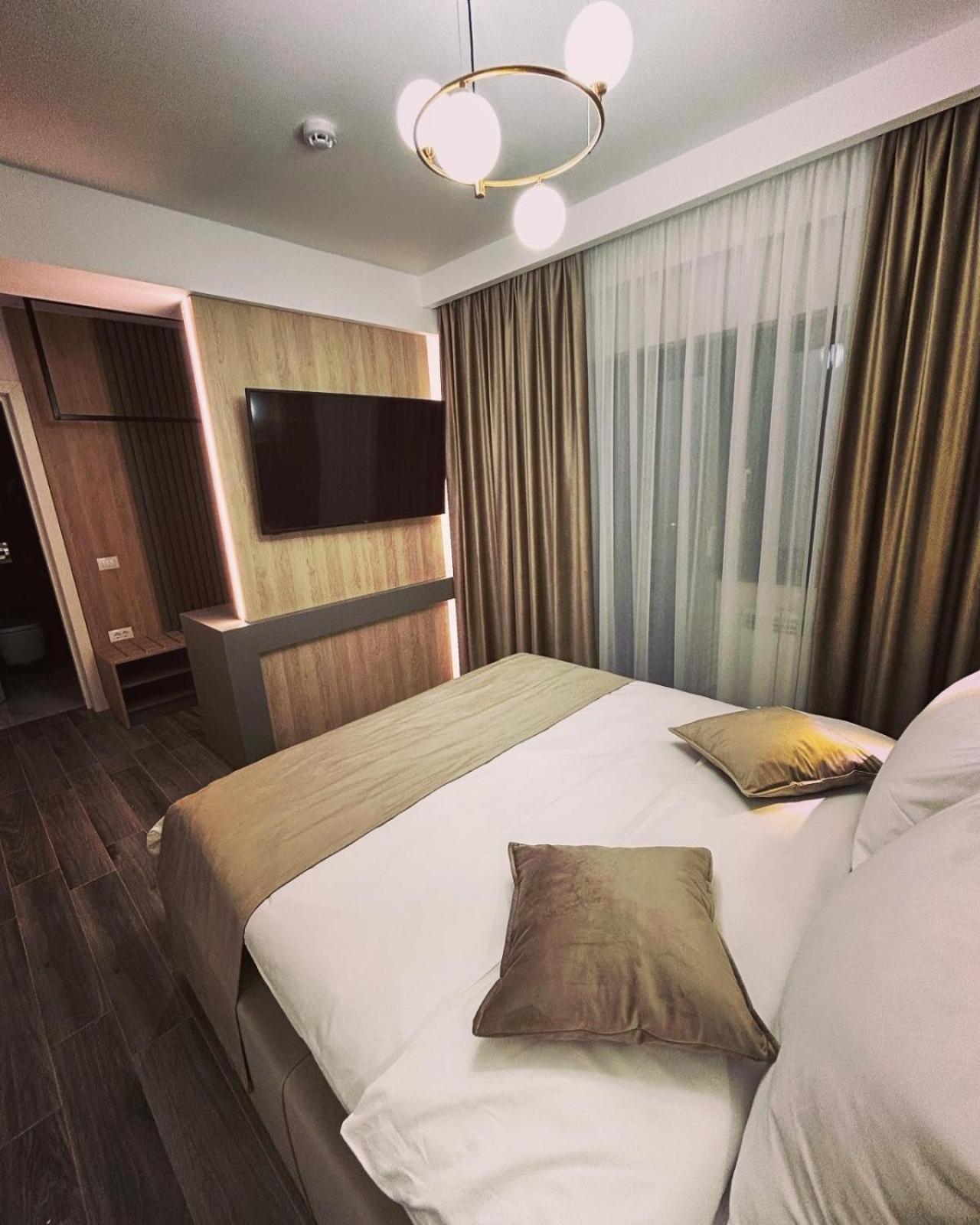 Monarc Boutique Aparthotel - Self Check-In Visan Ngoại thất bức ảnh