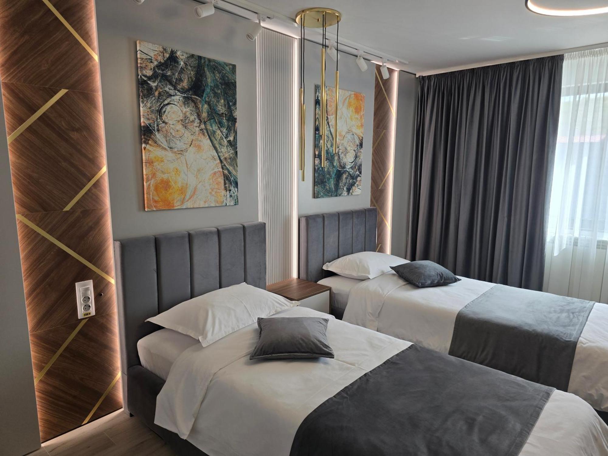 Monarc Boutique Aparthotel - Self Check-In Visan Ngoại thất bức ảnh